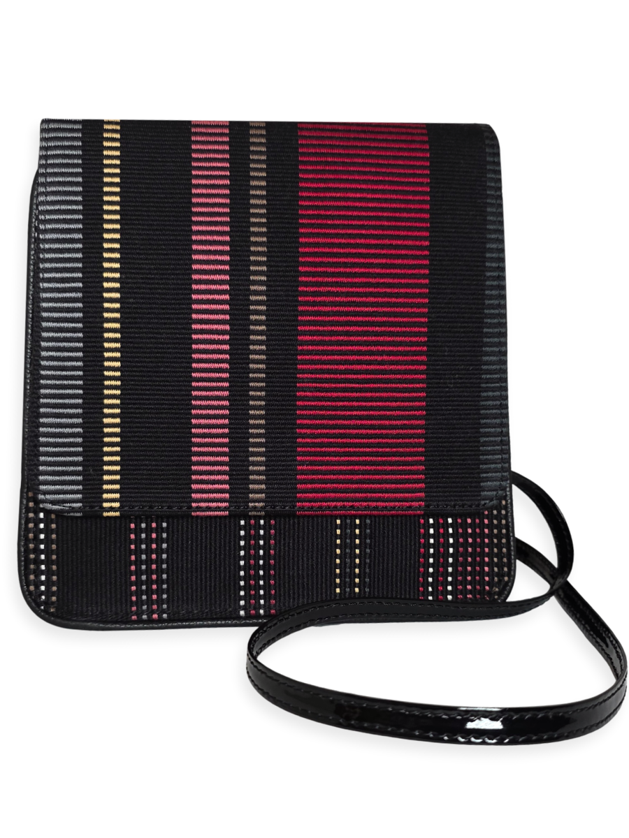 Handwoven KUSKAYA Crossbody Handbag - QintiPeru.com