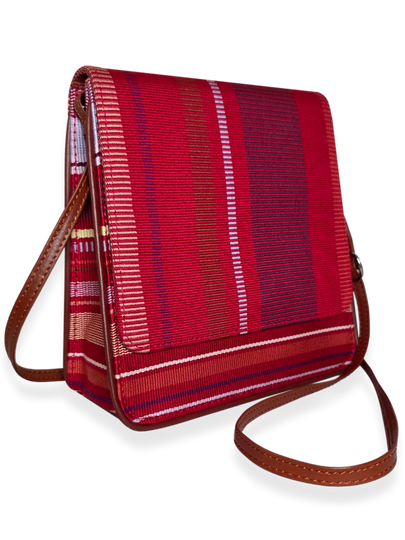 Handwoven KUSKAYA crossbody handbag Reds - QintiPeru.com