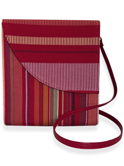 Handwoven KUSKAYA Crossbody Handbag Reds - QintiPeru.com