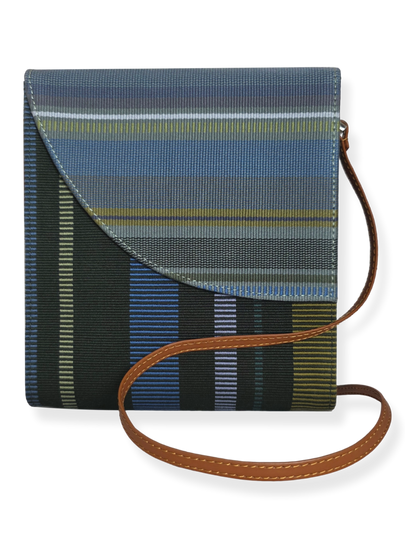 Handwoven KUSKAYA crossbody handbag CURVA - qintiperu.com